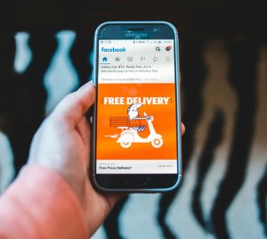 Redes Sociales y Servicios de comida